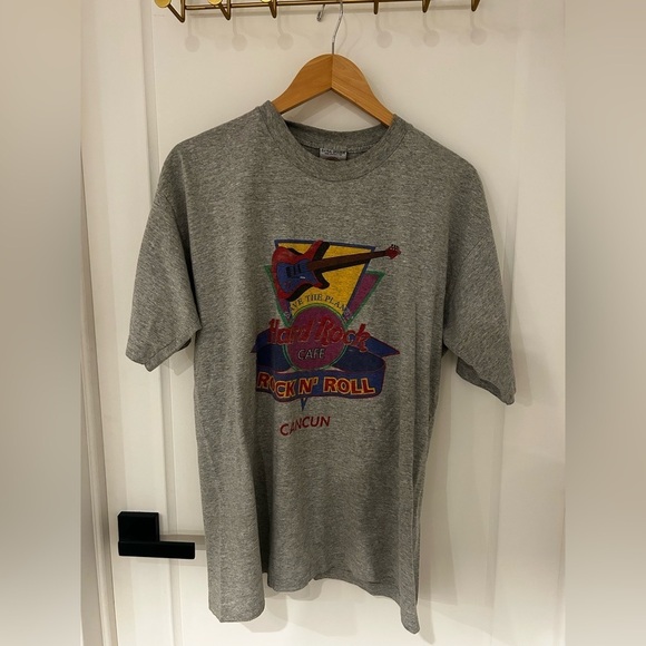 Hard Rock Cafe Other - VINTAGE Hard Rock Cafe Cancun T-Shirt XL